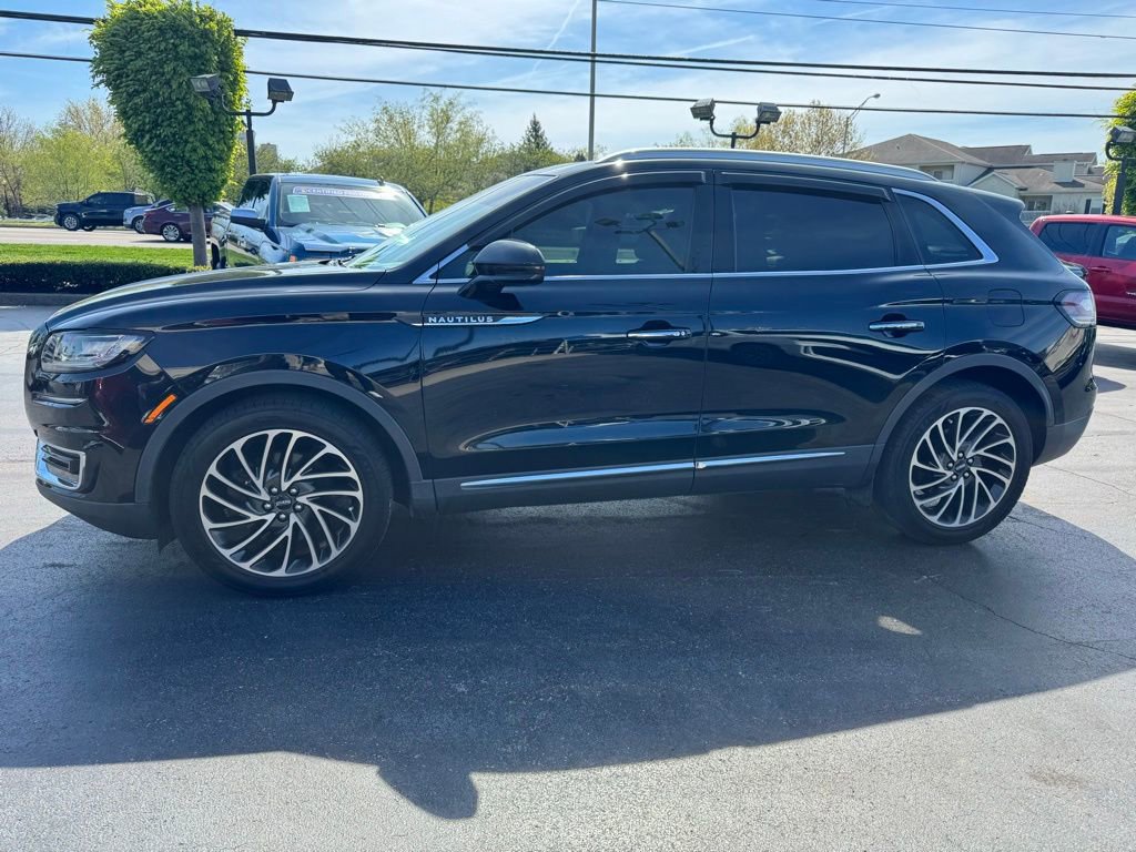 Used 2019 Lincoln Nautilus Reserve image 2