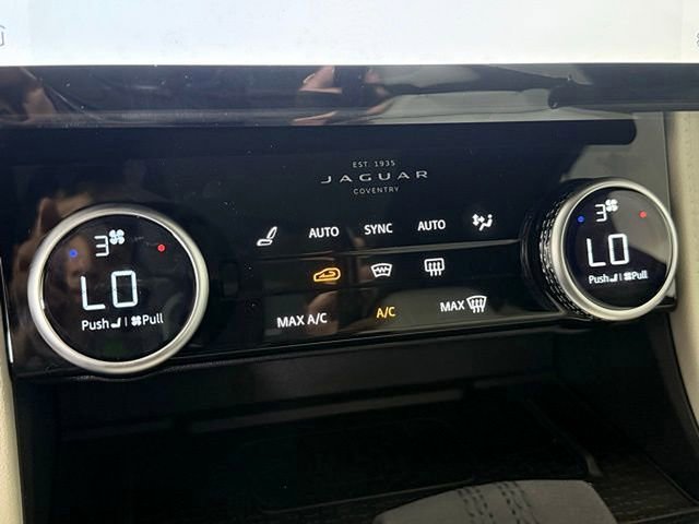 New 2026 Jaguar F-PACE R-Dynamic S image 36