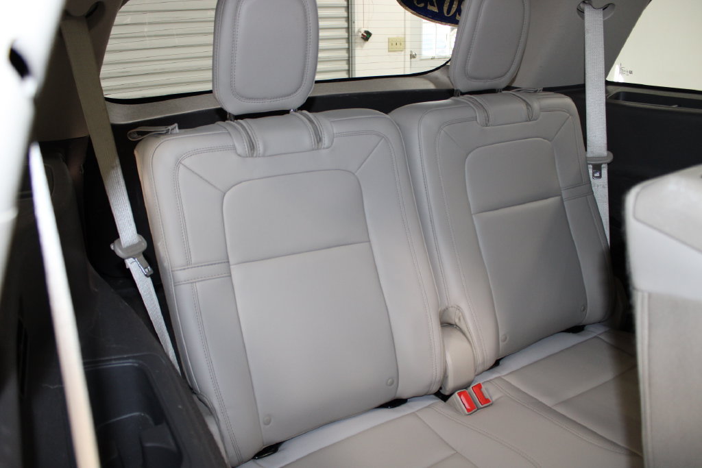 Used 2023 Lincoln Aviator Reserve w/ Equipment Group 201A AWD/4WD image 35