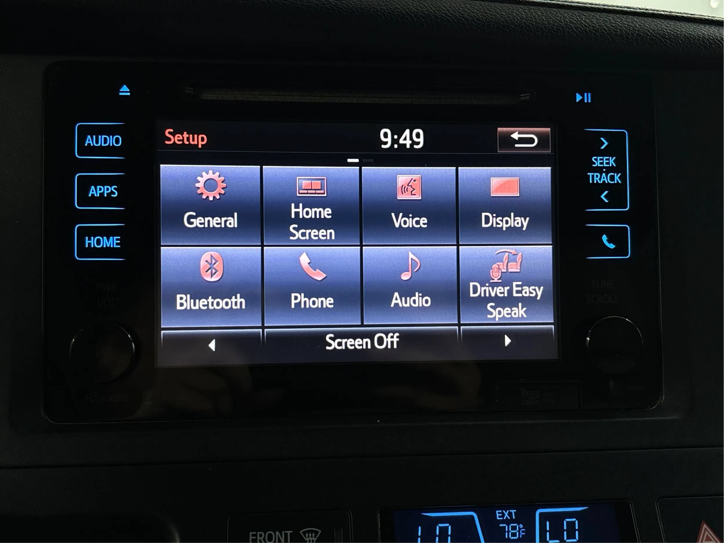 Used 2015 Toyota Sienna XLE w/ XLE Navigation Package AWD/4WD image 19