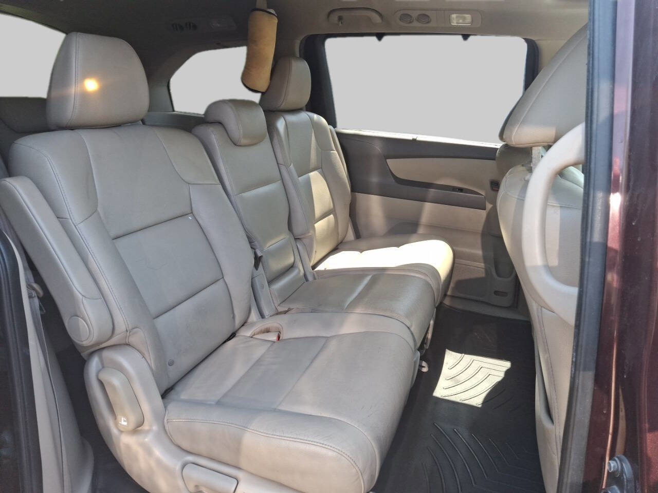 Used 2014 Honda Odyssey Touring Elite image 13