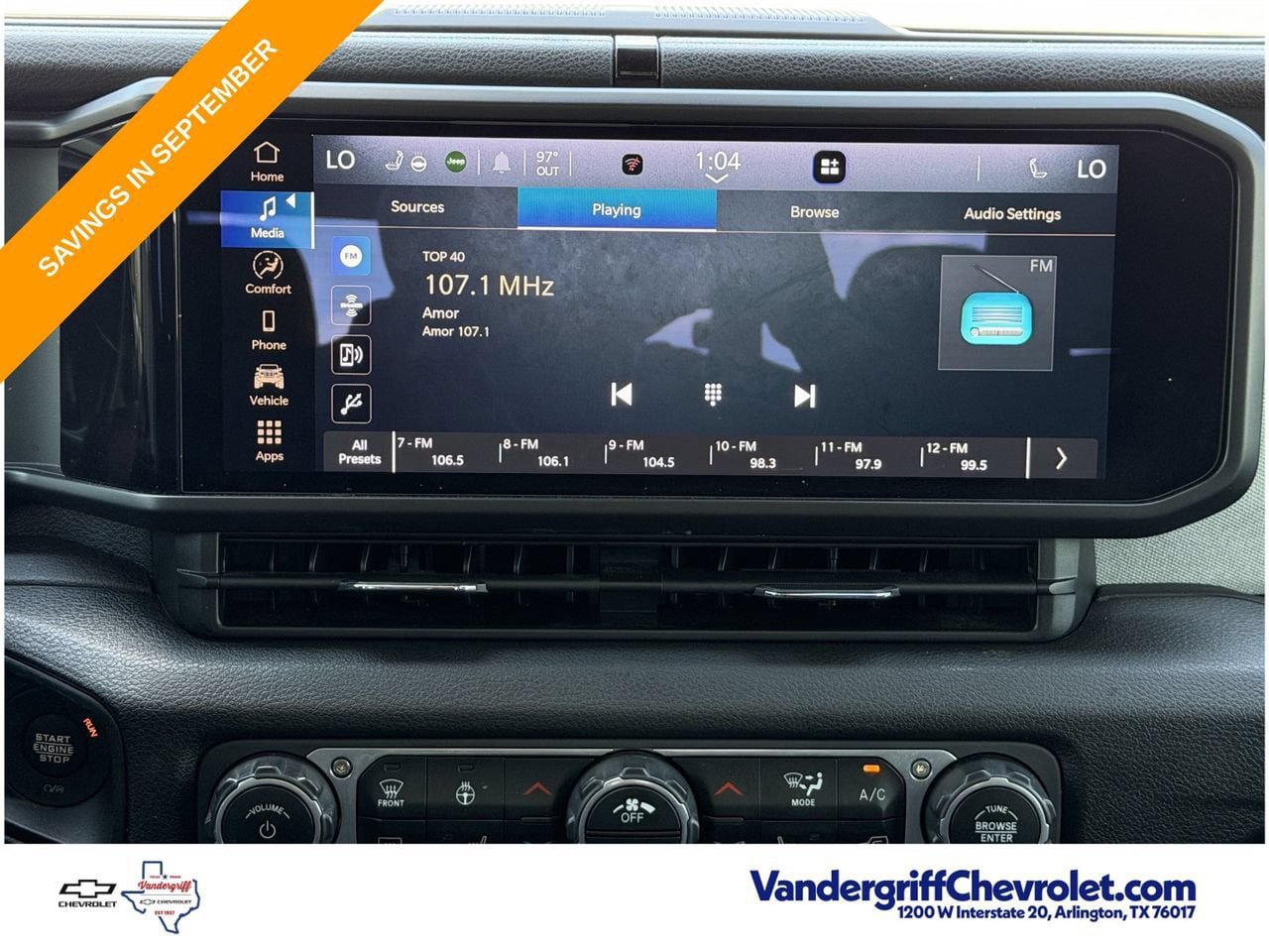 Used 2024 Jeep Gladiator Sport AWD/4WD image 16