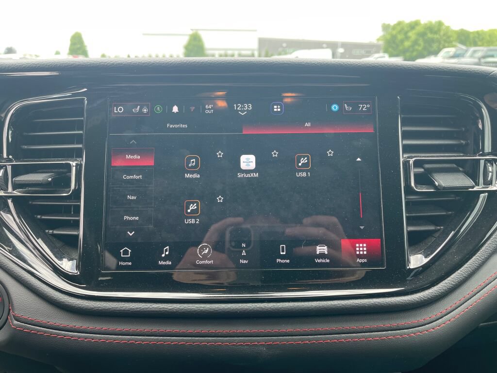 Used 2025 Dodge Durango GT AWD/4WD image 12