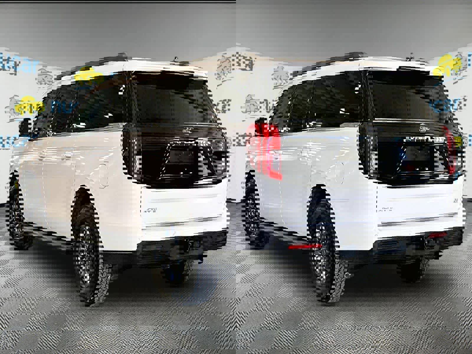 Used 2025 Ford Expedition Max Active image 4