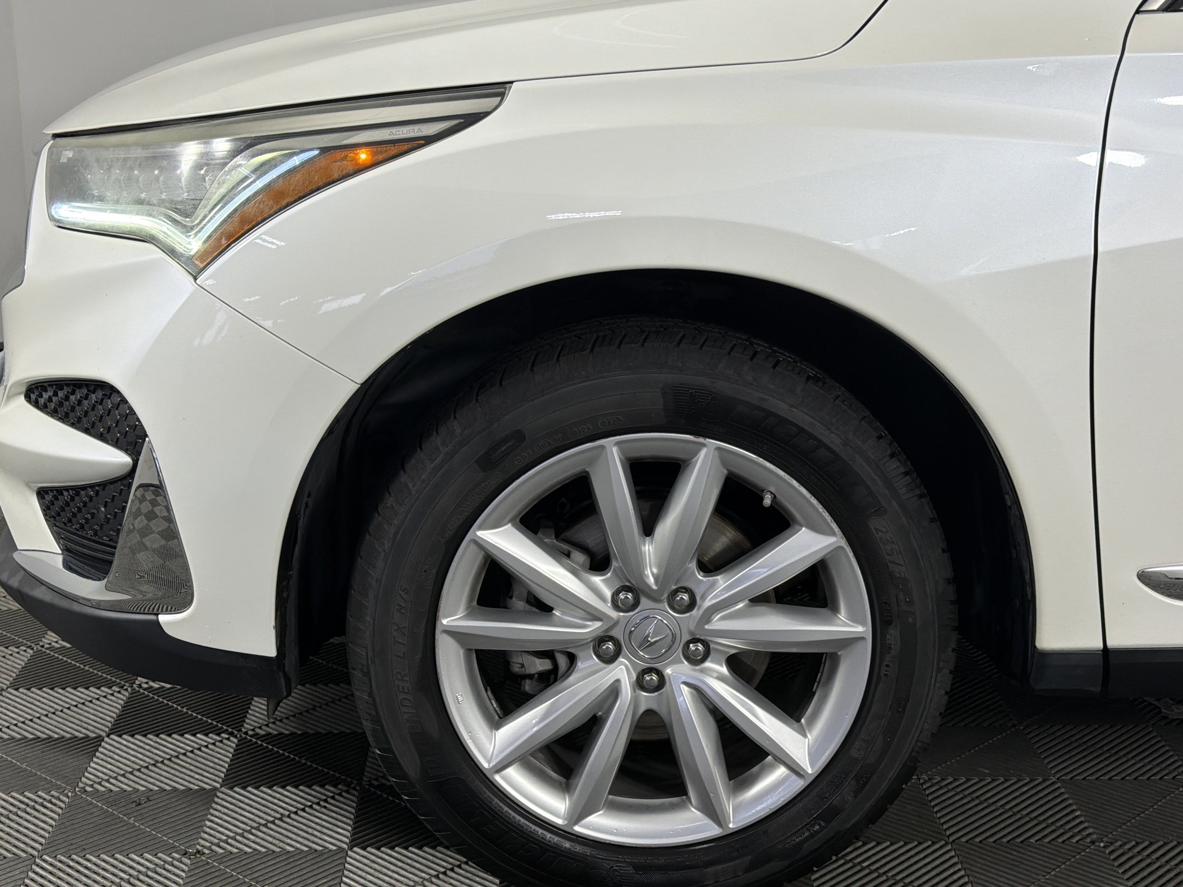 Used 2019 Acura RDX AWD image 4