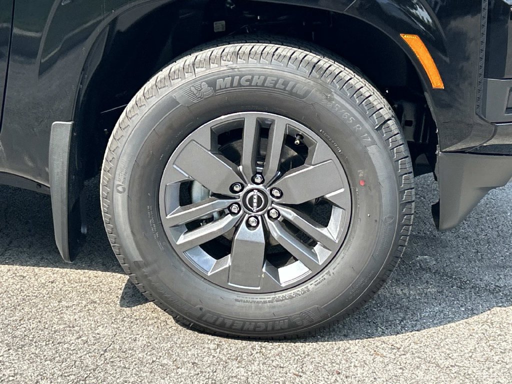 New 2026 Nissan Frontier SV RWD image 9
