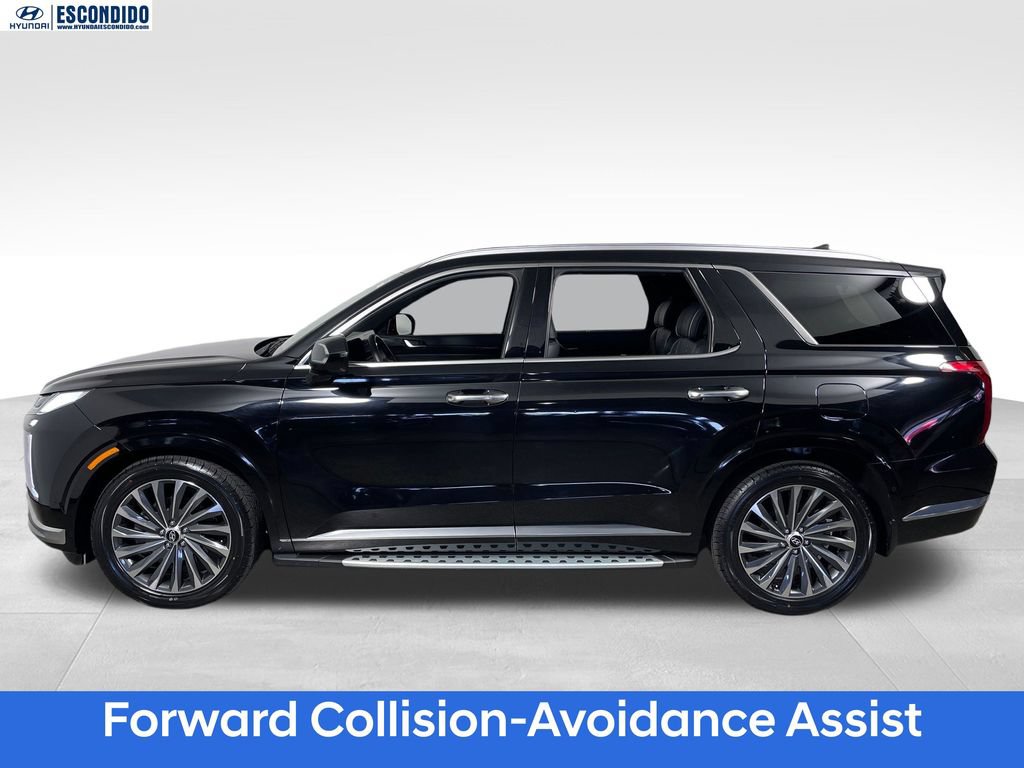Certified 2024 Hyundai Palisade Calligraphy FWD image 2
