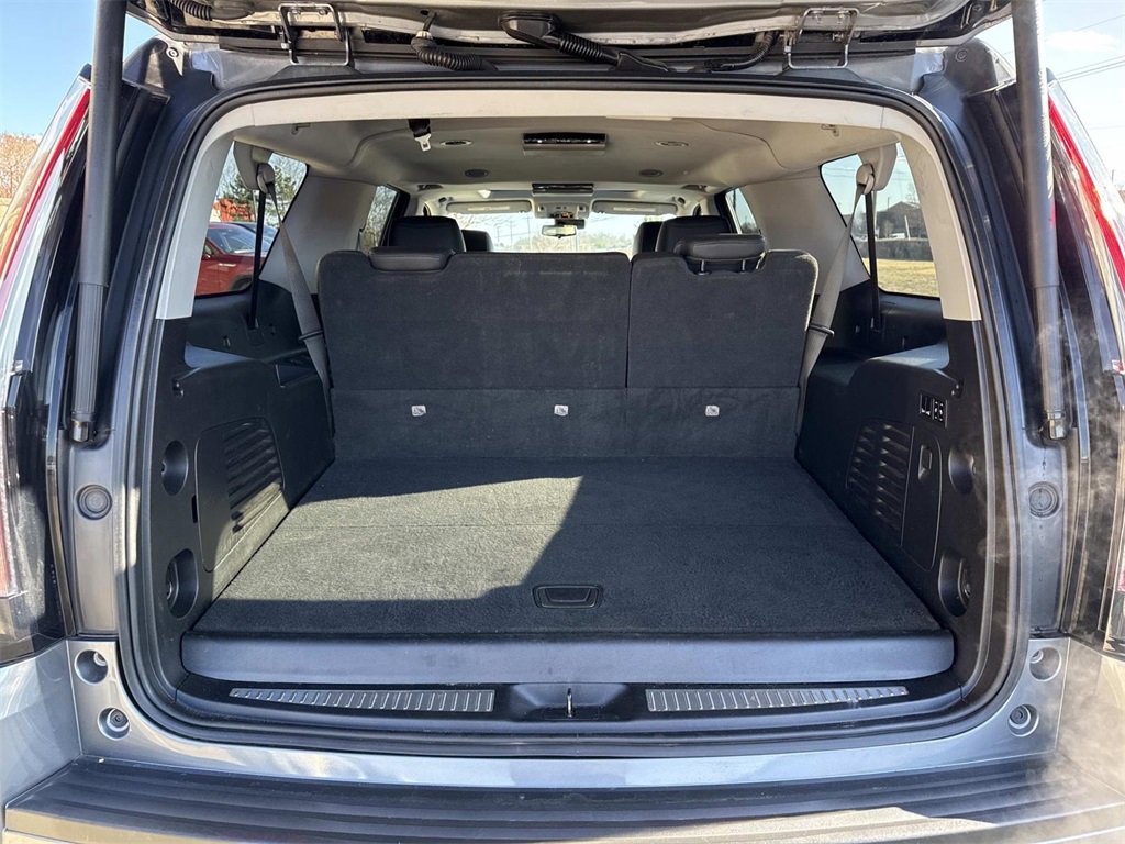 Used 2020 Cadillac Escalade ESV Luxury w/ Escalade Sport Edition image 14