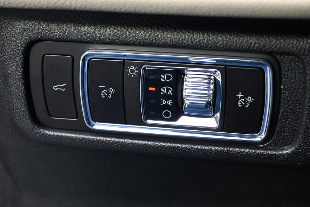 New 2026 Lincoln Corsair Reserve w/ Jet Appearance Package image 24