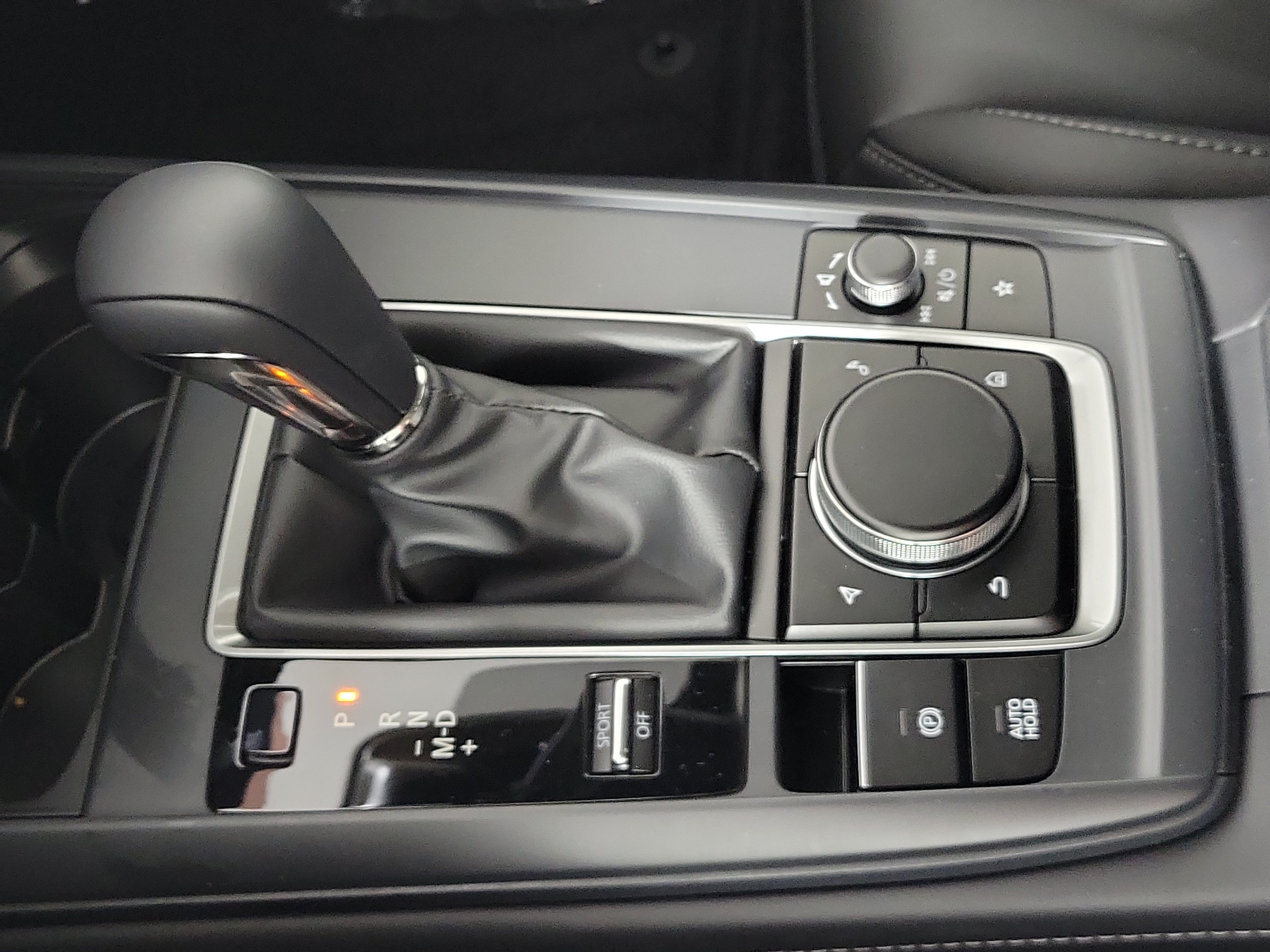 New 2026 MAZDA CX-30 AWD 2.5 S w/ Select Sport Pkg image 23