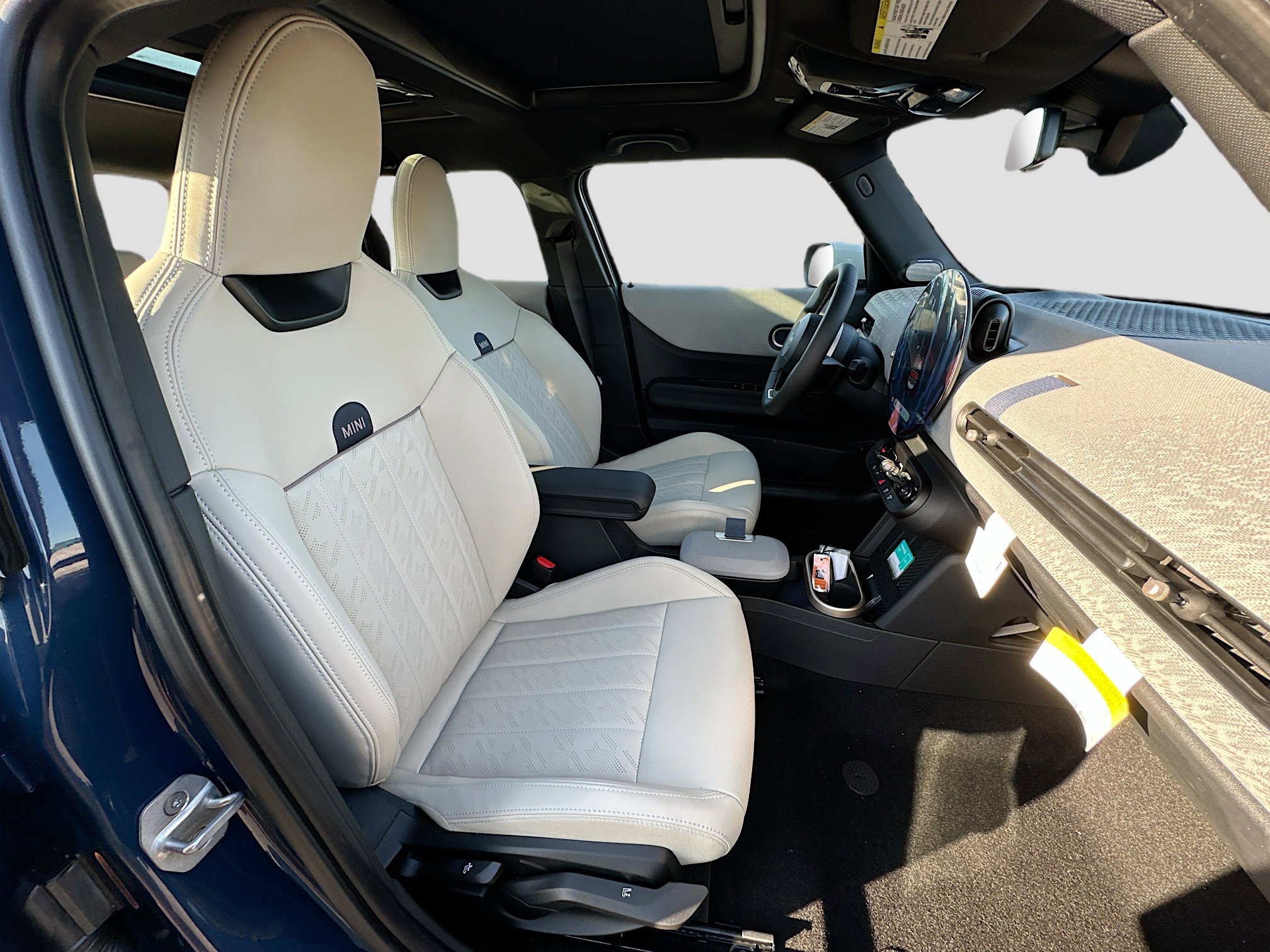 New 2026 MINI Cooper S image 22