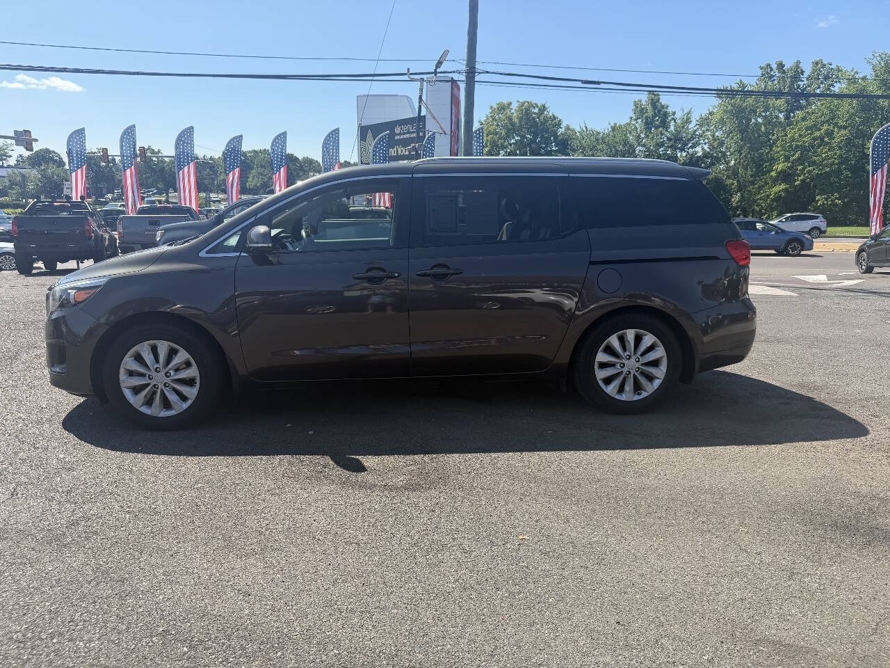 Used 2017 Kia Sedona EX