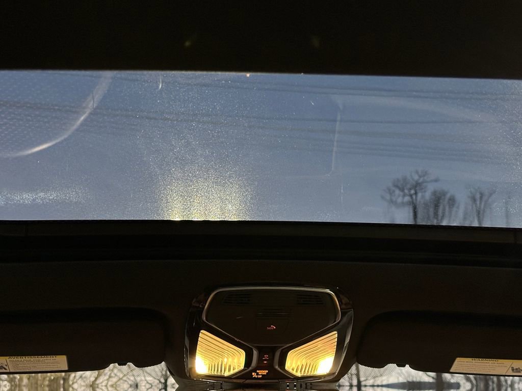 Used 2018 BMW 750i xDrive image 22