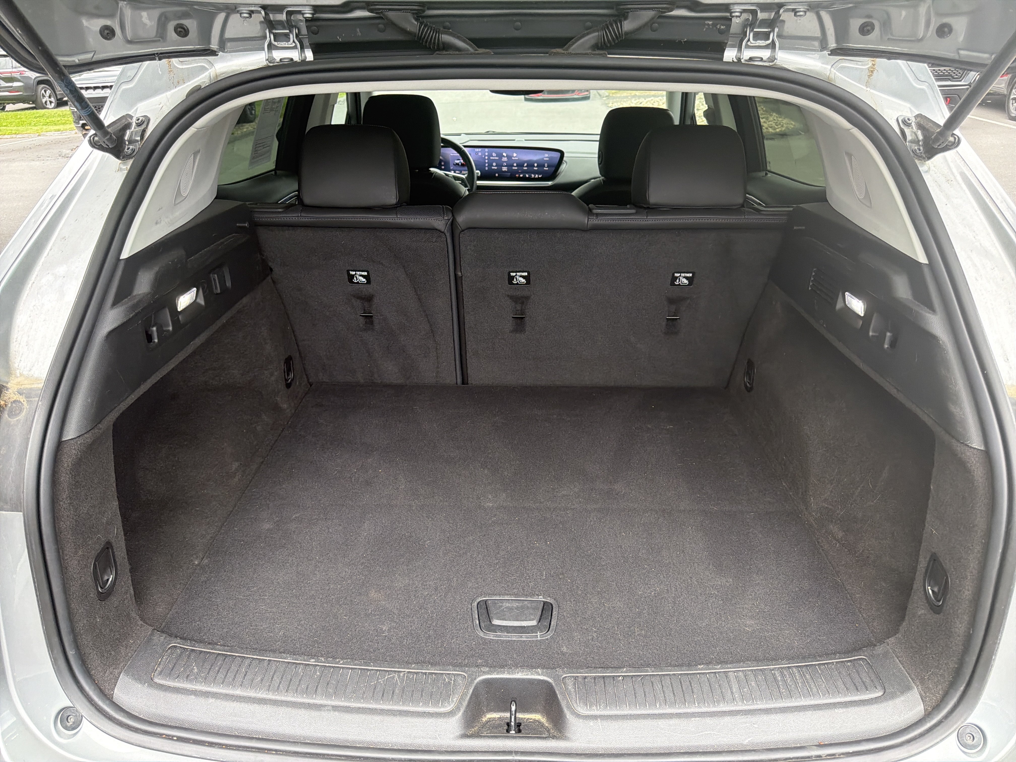 Used 2024 Buick Envision Preferred AWD/4WD image 5