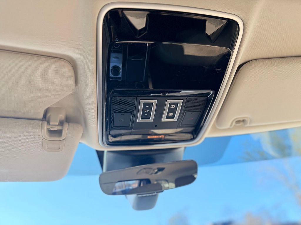 Used 2018 Land Rover Range Rover HSE image 27