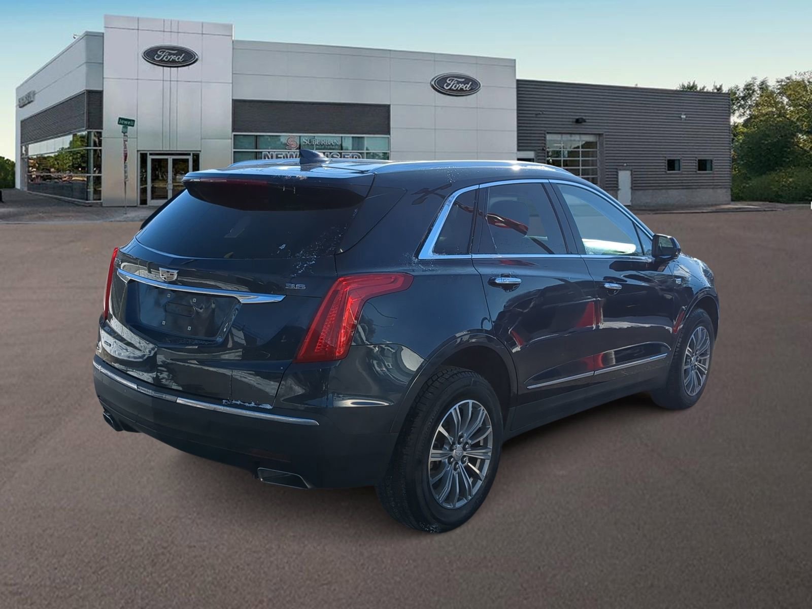 Used 2018 Cadillac XT5 Luxury image 11