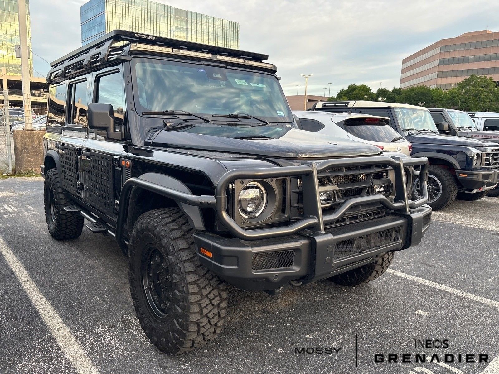 Used 2025 INEOS Grenadier image 1