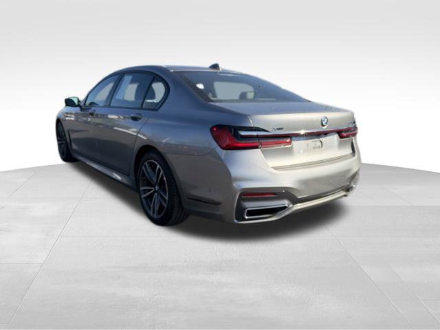 Used 2020 BMW 750i xDrive w/ M Sport Package AWD/4WD image 5