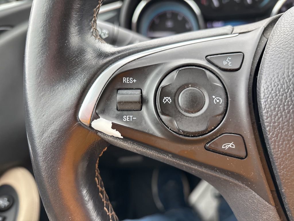 Used 2017 Buick Envision Preferred image 27