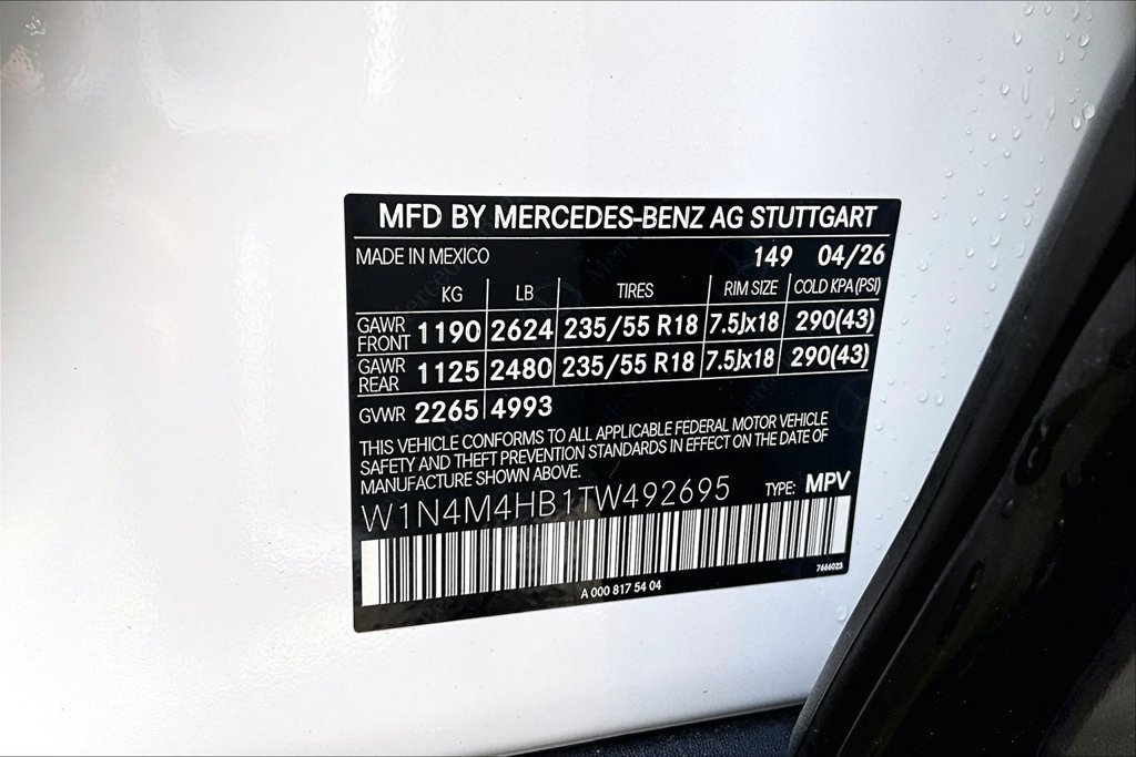 New 2026 Mercedes-Benz GLB 250 4MATIC image 14
