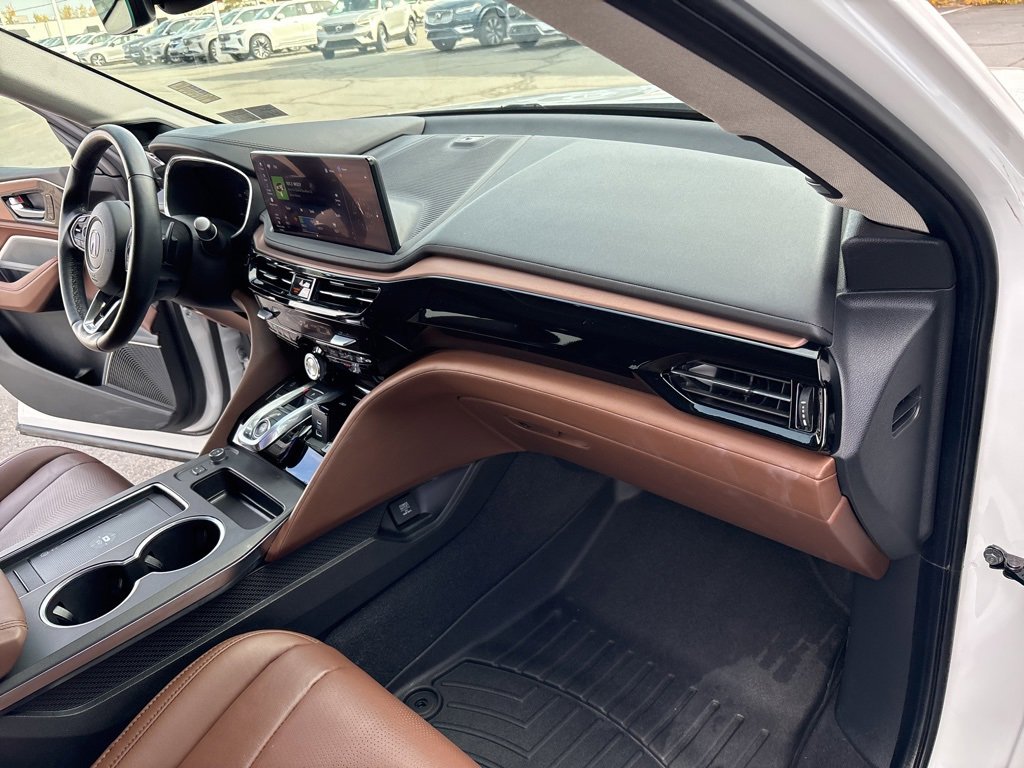 Used 2025 Acura MDX w/ Technology Package image 45