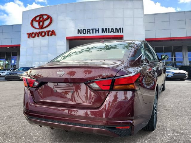 Used 2024 Nissan Altima 2.5 SV FWD image 4