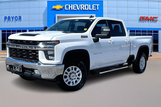 Used 2022 Chevrolet Silverado 2500 LT w/ Convenience Package AWD/4WD image 3