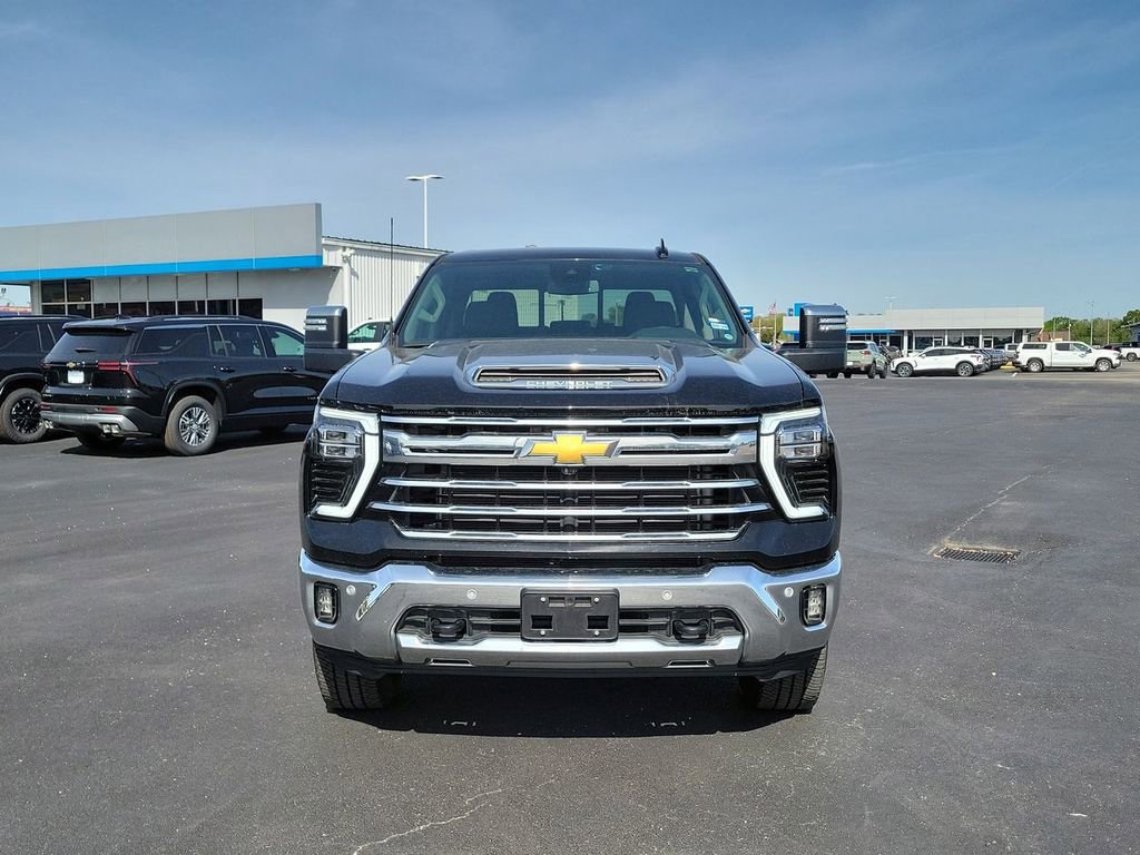 Used 2024 Chevrolet Silverado 2500 LTZ w/ LTZ Convenience Package image 20