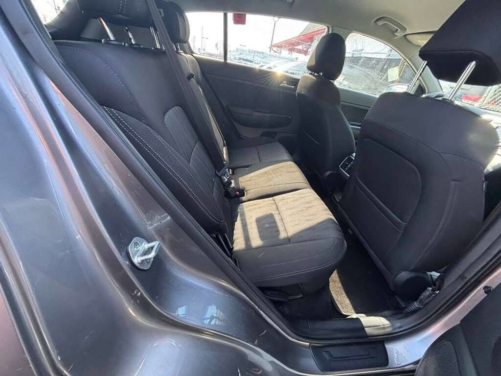 Used 2017 Kia Sportage LX image 7