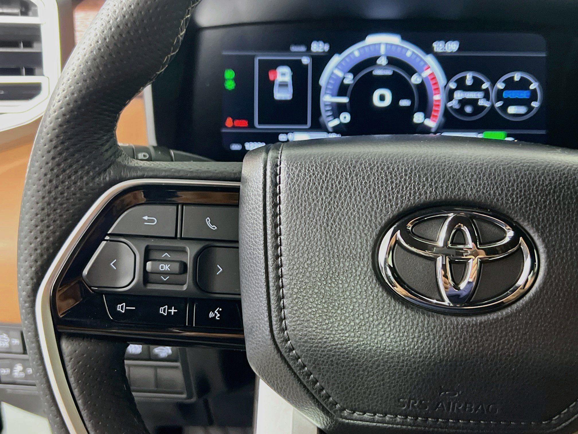 Used 2025 Toyota Tundra 1794 Edition AWD/4WD image 18
