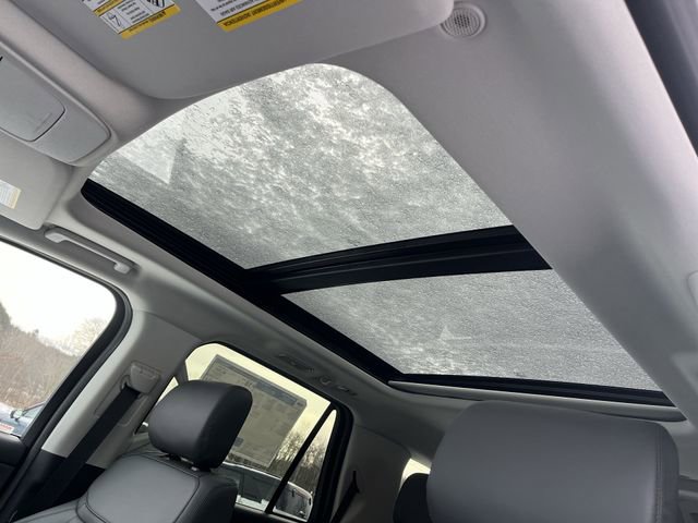 New 2026 Ford Expedition Active AWD/4WD image 18