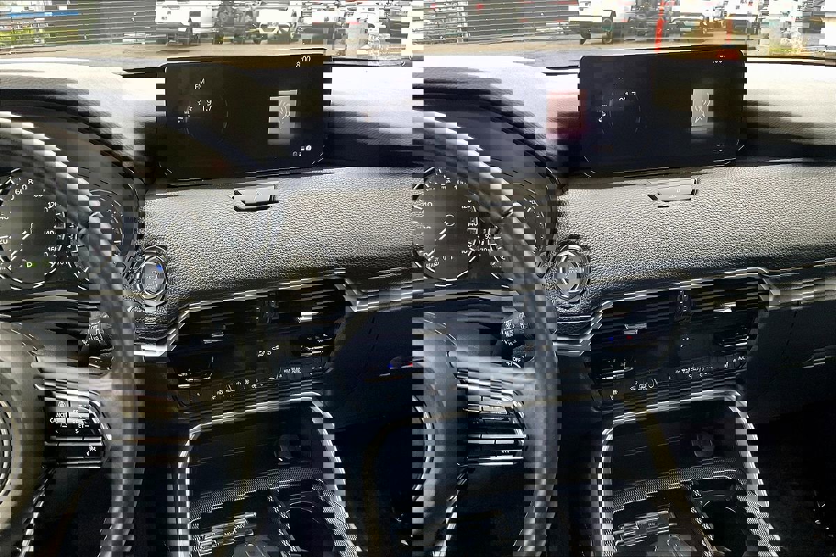 Used 2024 MAZDA CX-90 3.3 Turbo w/ Preferred Plus image 6