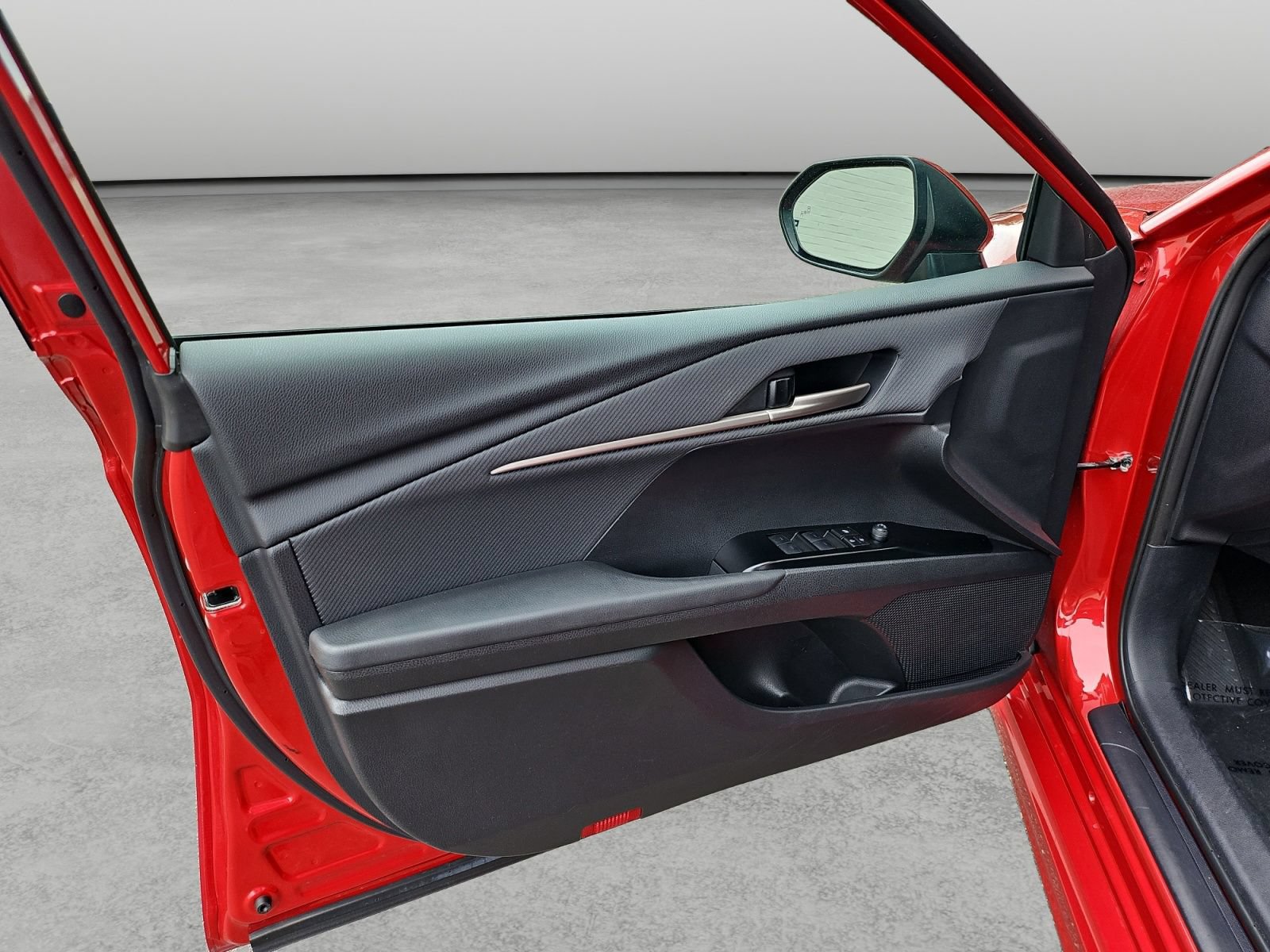 Used 2025 Toyota Camry SE FWD image 34