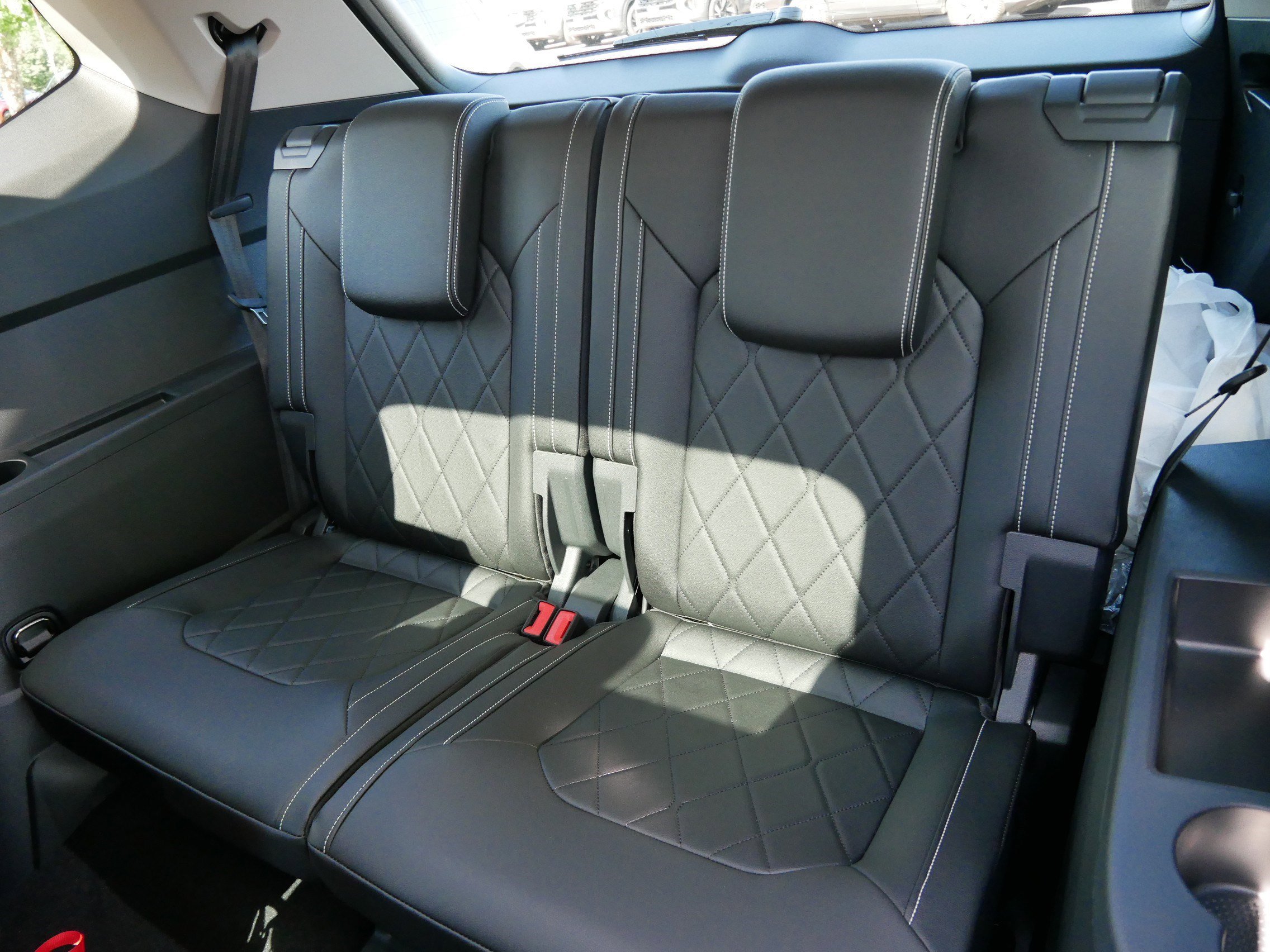 New 2026 Volkswagen Atlas SEL Premium R-Line image 8