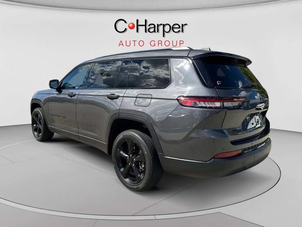 Used 2023 Jeep Grand Cherokee L Laredo AWD/4WD image 5