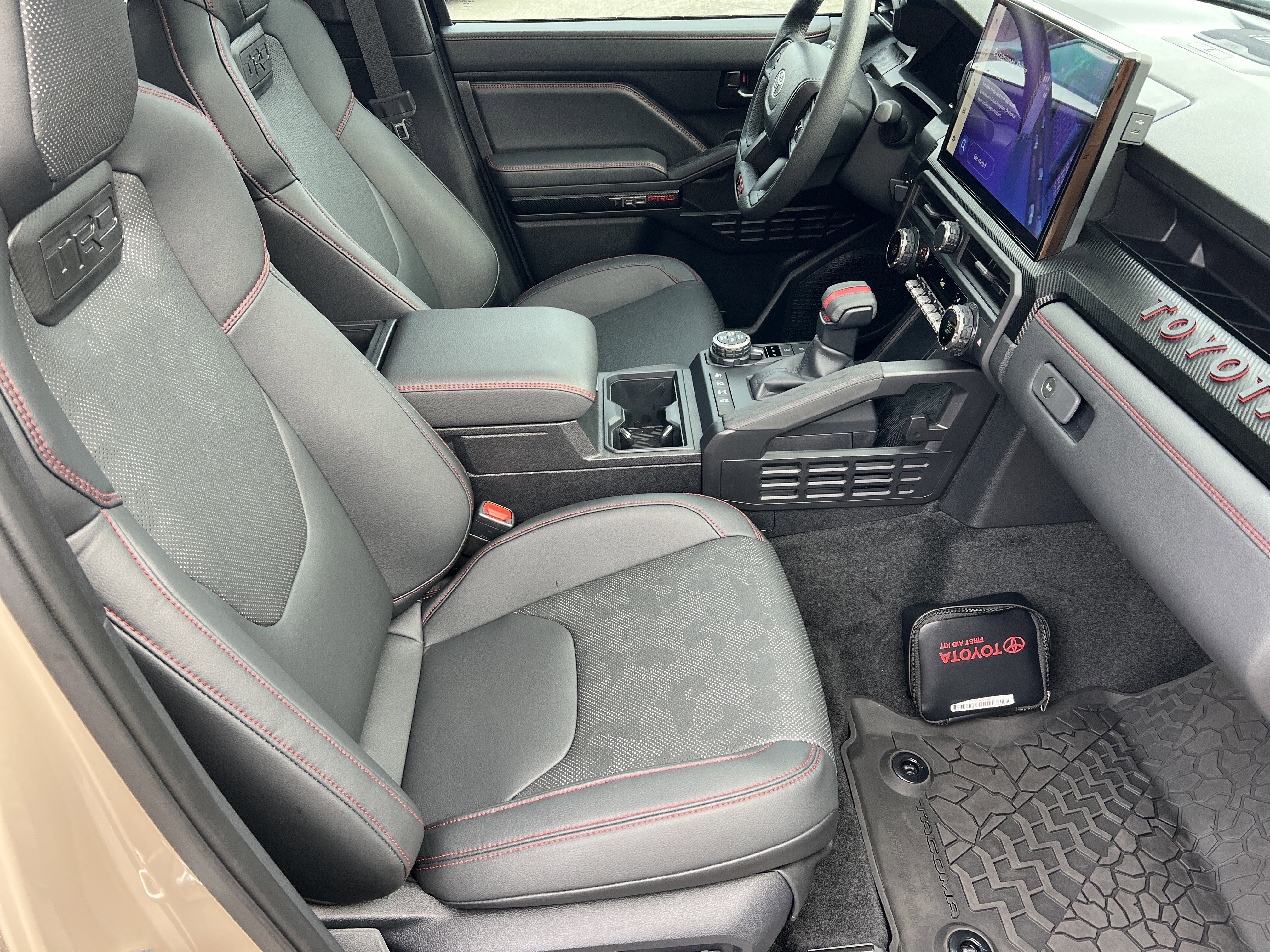 Certified 2025 Toyota Tacoma TRD Pro image 26