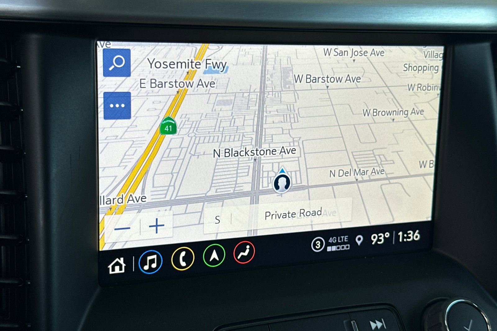 Certified 2023 GMC Acadia SLT image 20