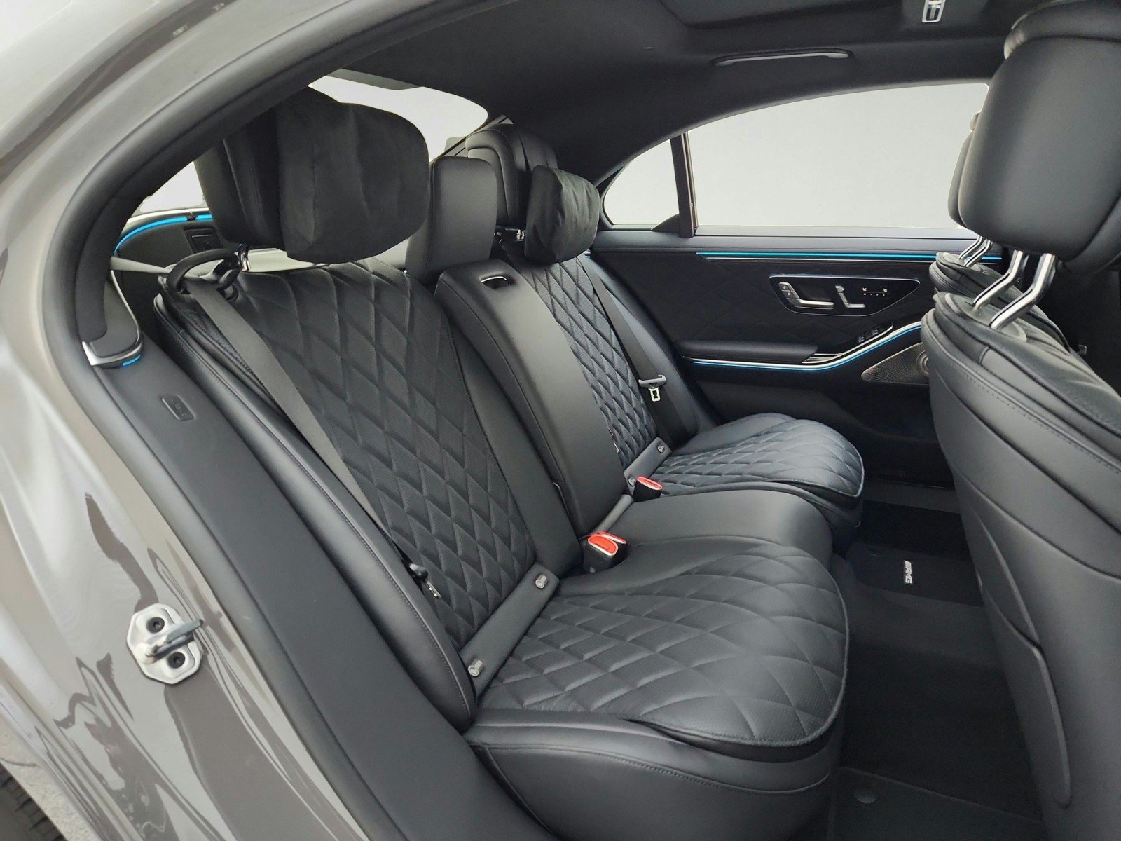 New 2027 Mercedes-Benz S 580 4MATIC Sedan image 27