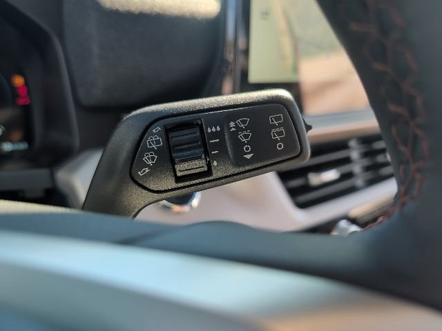 Used 2025 Ford Explorer Active image 26