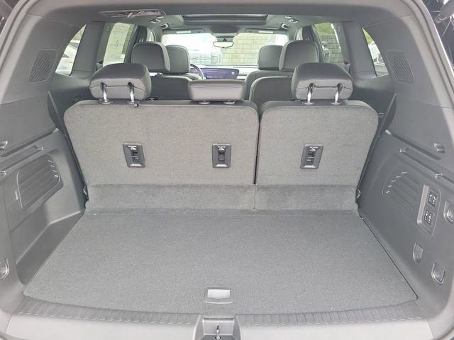 New 2026 Buick Enclave Avenir w/ Super Cruise Package AWD/4WD image 8
