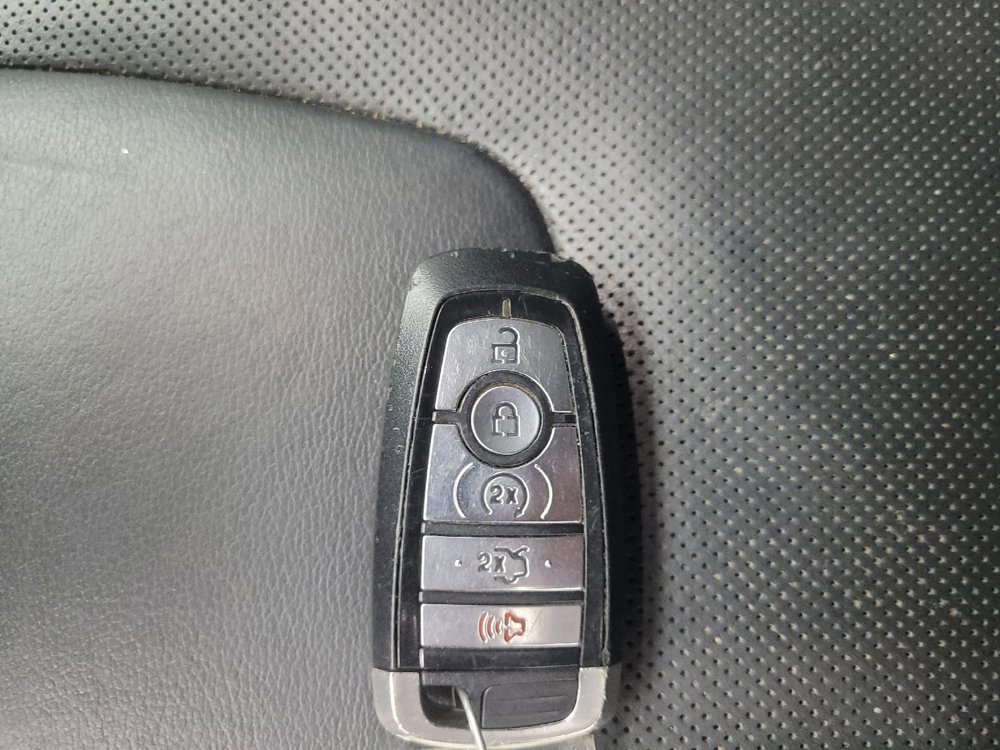 Used 2020 Ford Fusion Energi Titanium FWD image 32