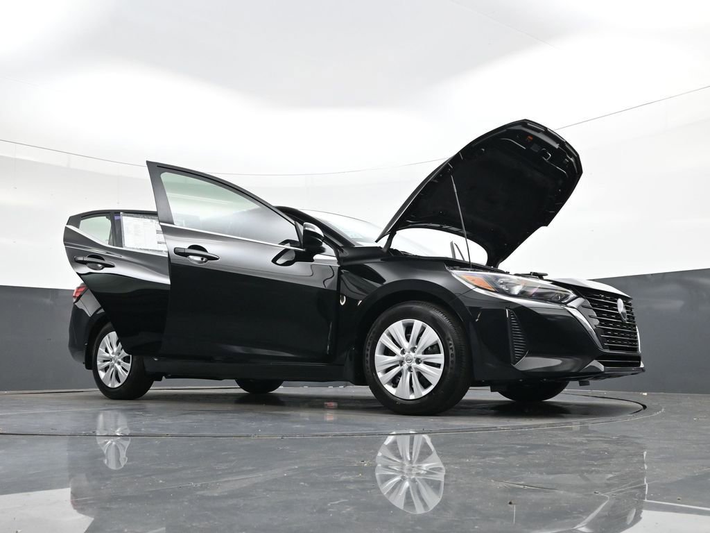 Certified 2025 Nissan Sentra S image 38