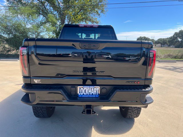 Used 2025 GMC Sierra 2500 AT4 w/ AT4 Premium Plus Package AWD/4WD image 6