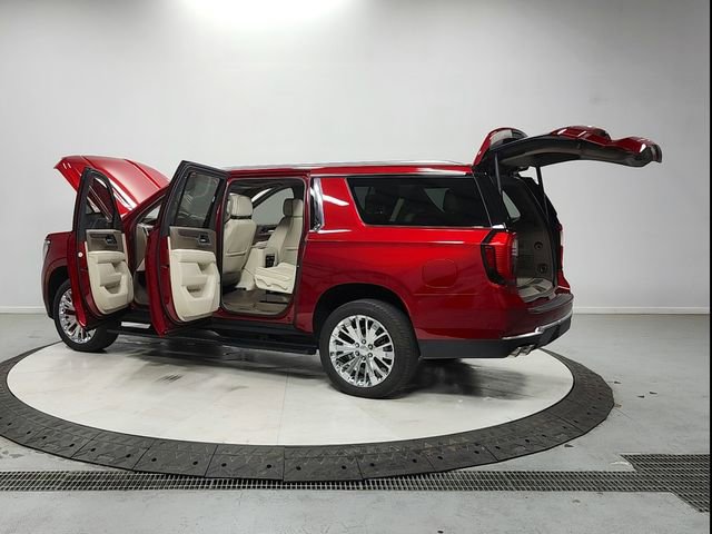Used 2025 GMC Yukon XL Denali w/ Sun & Power Step Package RWD image 13
