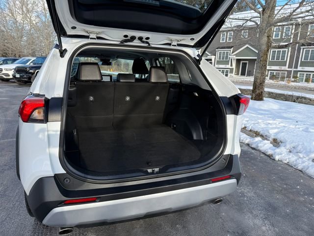 Used 2024 Toyota RAV4 Adventure AWD/4WD image 11