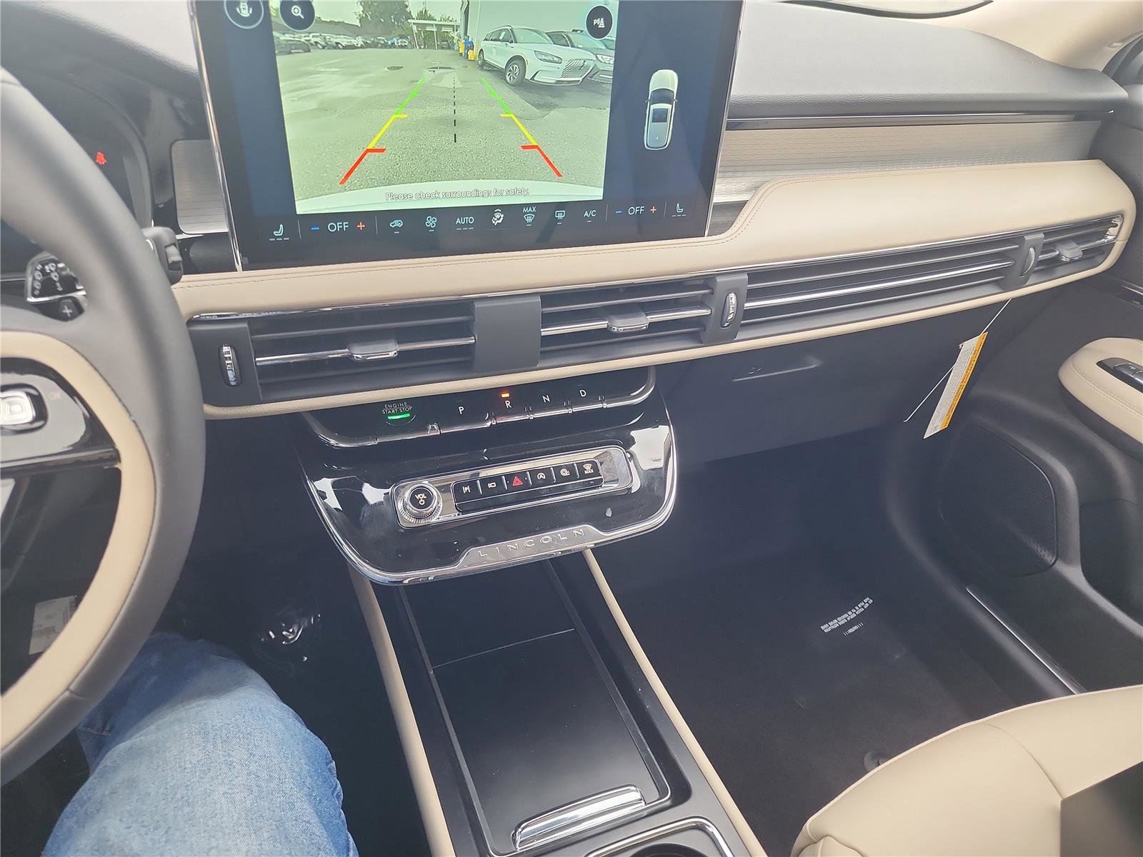 New 2026 Lincoln Corsair Premiere image 33