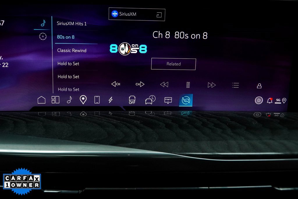 Used 2025 Cadillac Escalade IQ Luxury 2 image 29