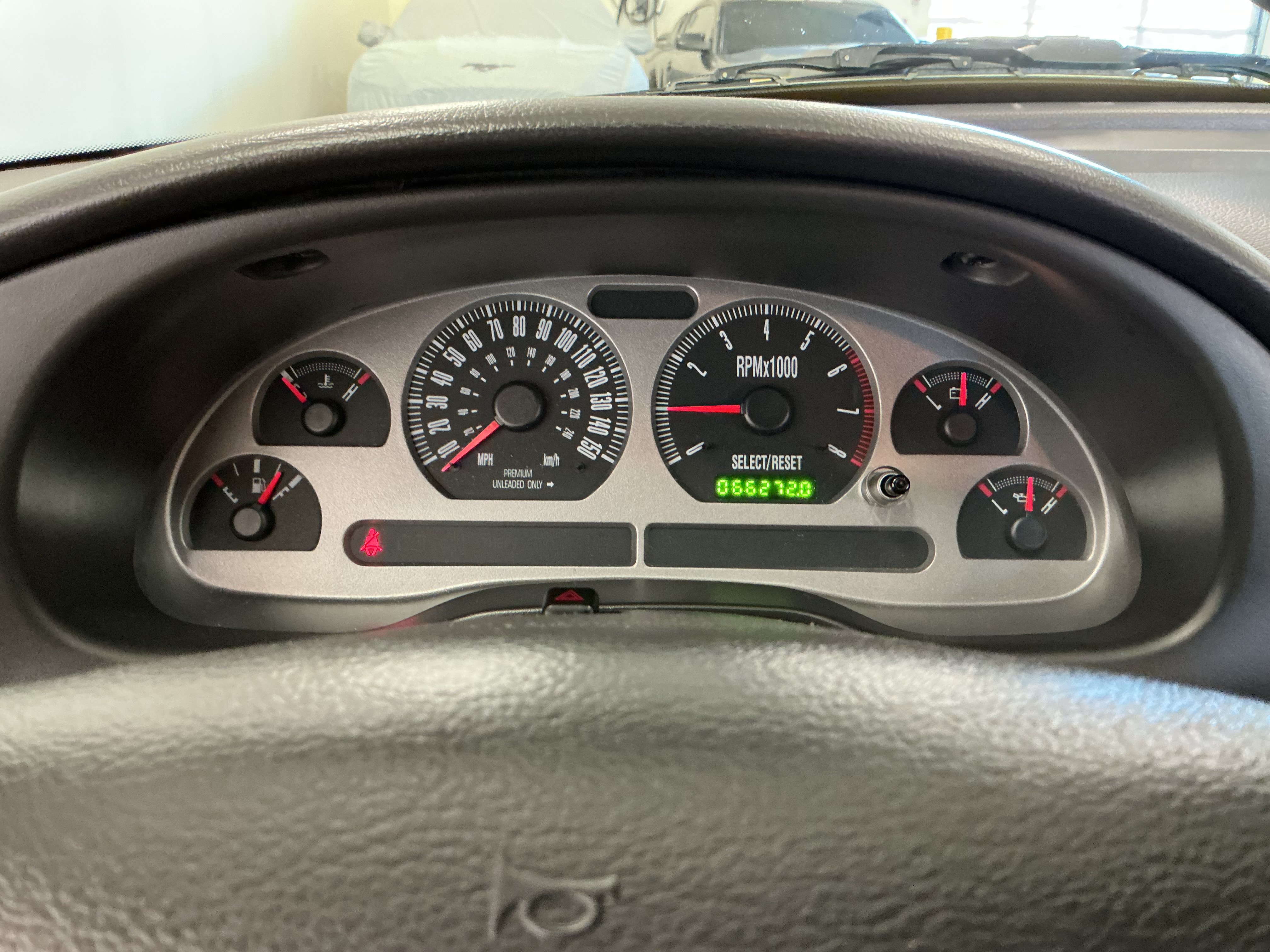 Used 2003 Ford Mustang Mach 1 RWD image 17