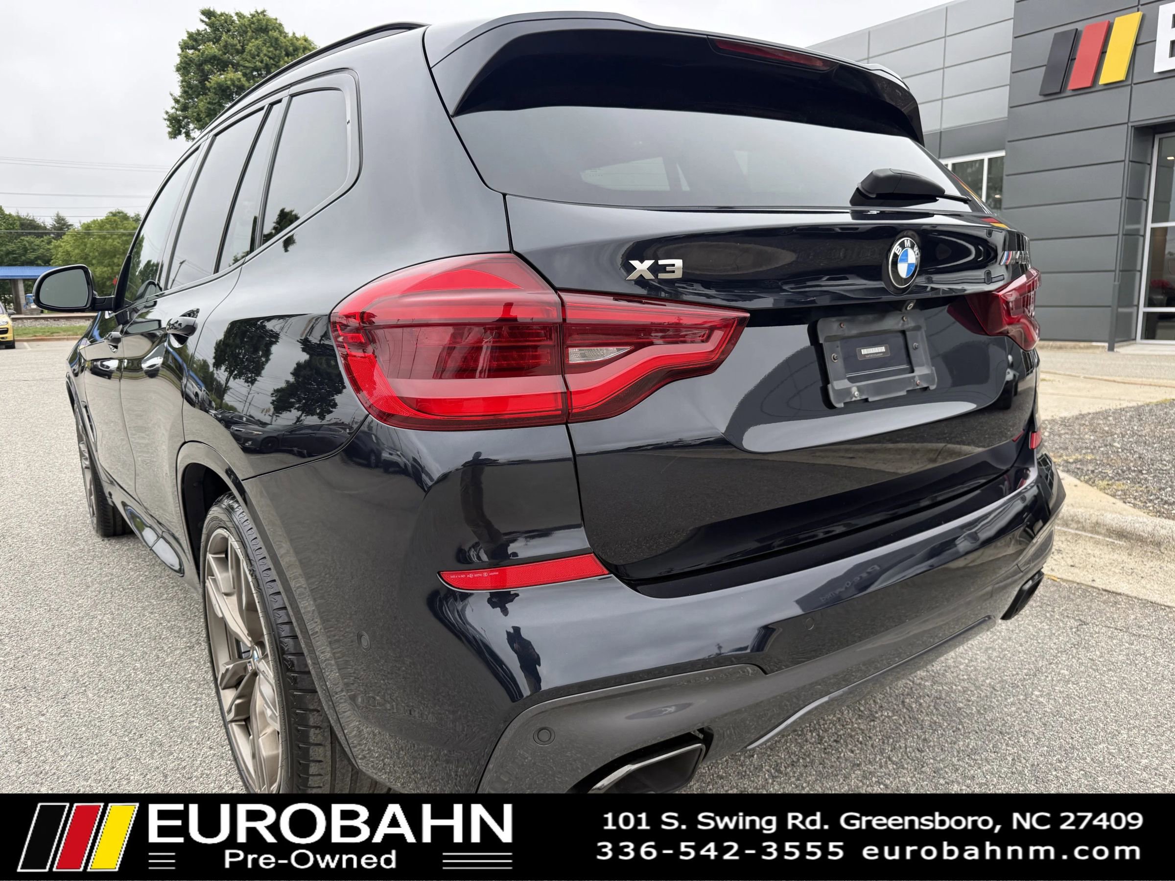Used 2018 BMW X3 M40i AWD/4WD image 3