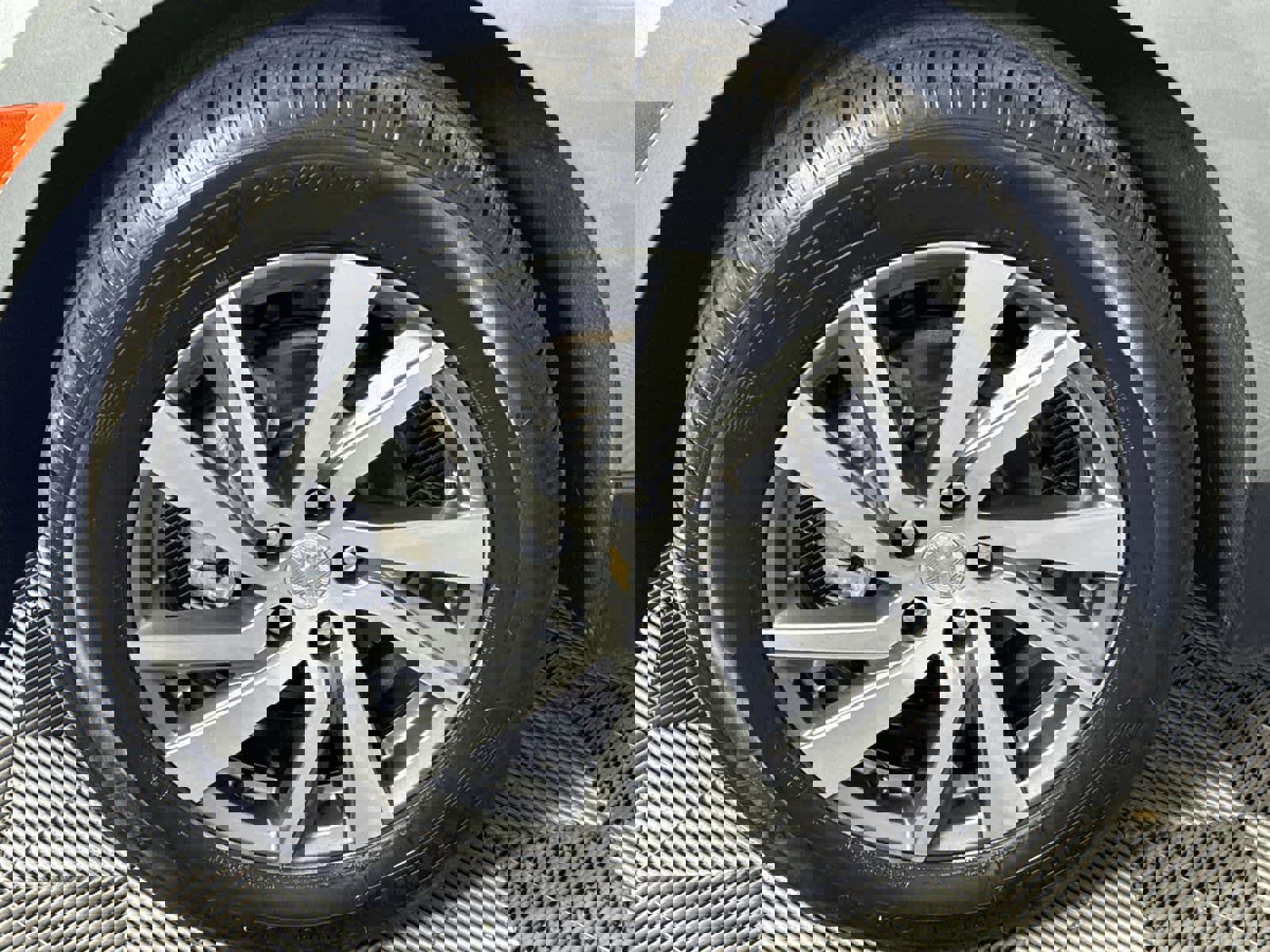 Certified 2023 Chevrolet Equinox LT image 11